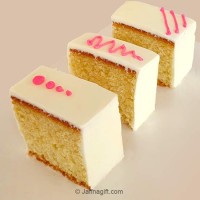 Vanilla Cream Pice Cake