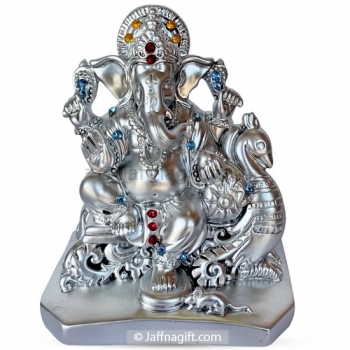 Silver pillaiyar 